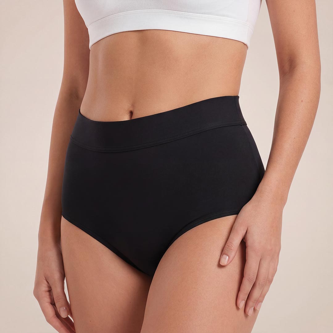 Culotte assorbente a vita alta